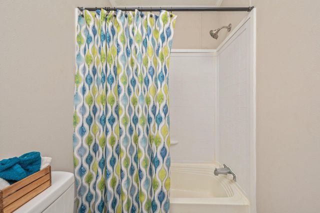 4625 Canary Way, Crestview, FL 32539