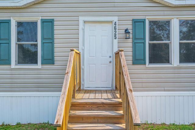 4625 Canary Way, Crestview, FL 32539