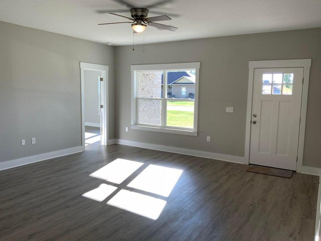 5671 Grandsons Way, Baker, FL 32531