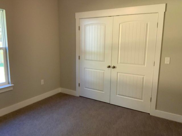 5671 Grandsons Way, Baker, FL 32531