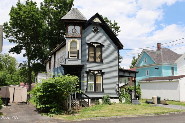 1 McMartin Street, Johnstown, NY 12095
