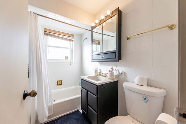 15020 Park Avenue, Oak Forest, IL 60452