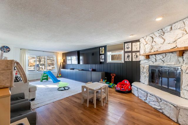 15020 Park Avenue, Oak Forest, IL 60452