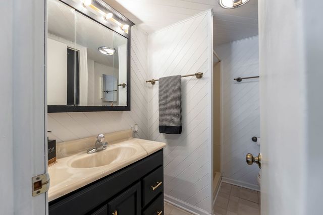 15020 Park Avenue, Oak Forest, IL 60452