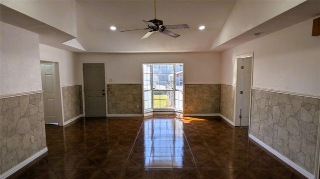 604 Carnegie Street, Baytown, TX 77520