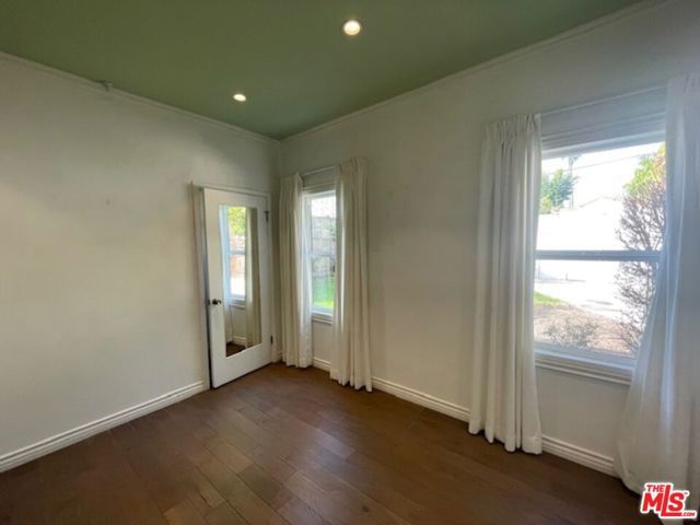 459 S Holt Avenue, Los Angeles, CA 90048