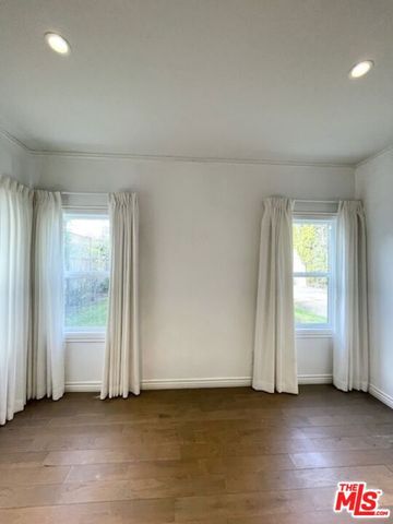 459 S Holt Avenue, Los Angeles, CA 90048