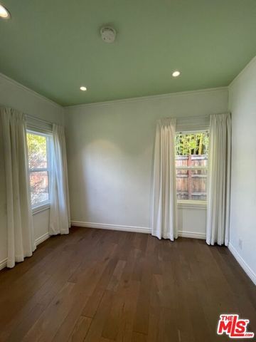 459 S Holt Avenue, Los Angeles, CA 90048