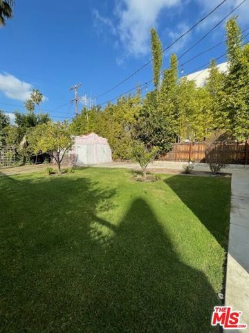 459 S Holt Avenue, Los Angeles, CA 90048