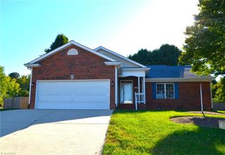 3914 Red Hill Court, Greensboro, NC 27407