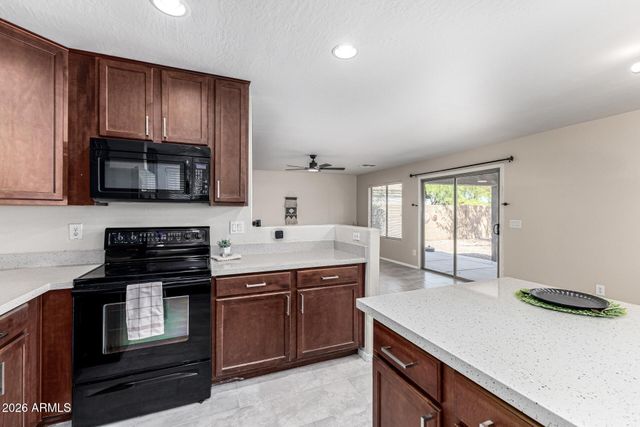 23649 N DESERT Drive, Florence, AZ 85132