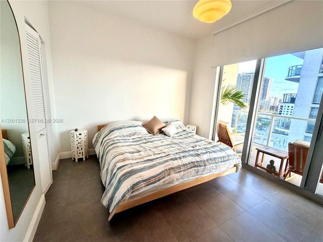 3470 E Coast Ave H1610, Miami, FL 33137