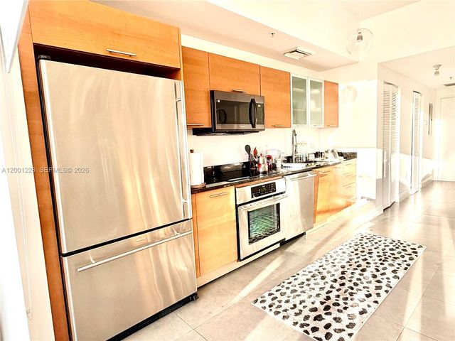 3470 E Coast Ave H1610, Miami, FL 33137