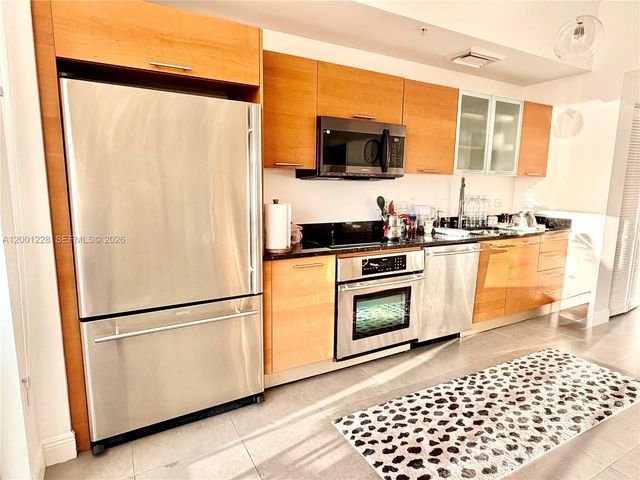 3470 E Coast Ave H1610, Miami, FL 33137