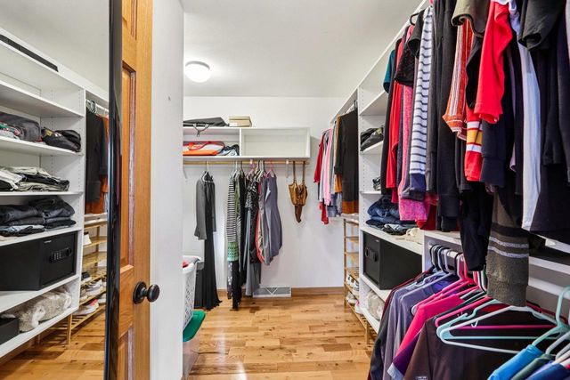 419 Sherbrooke Drive, Sun Prairie, WI 53590