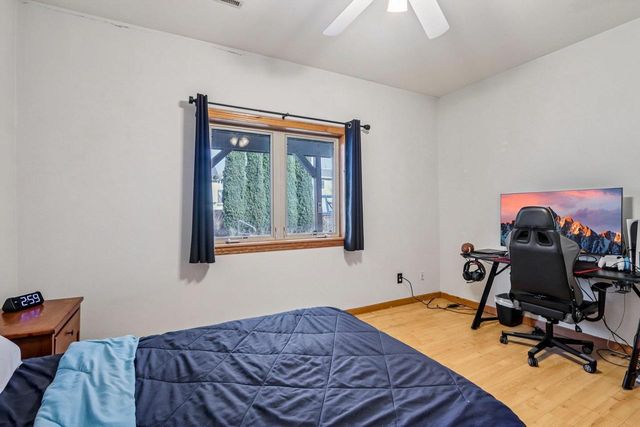 419 Sherbrooke Drive, Sun Prairie, WI 53590