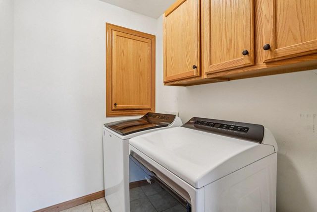 419 Sherbrooke Drive, Sun Prairie, WI 53590