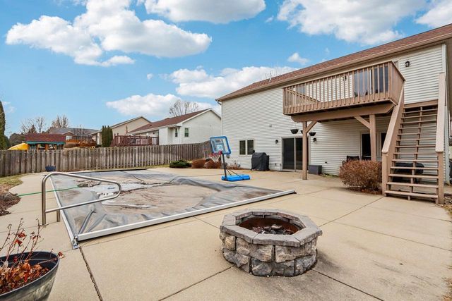 419 Sherbrooke Drive, Sun Prairie, WI 53590