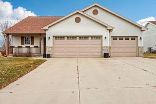 419 Sherbrooke Drive, Sun Prairie, WI 53590