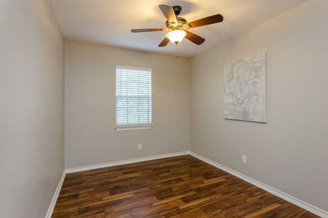 7746 Champion Pines Drive 10, Spring, TX 77379