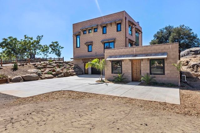 21179 Sutherland Dam Road, Ramona, CA 92065