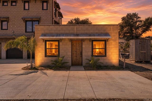 21179 Sutherland Dam Road, Ramona, CA 92065