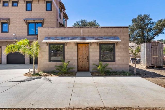 21179 Sutherland Dam Road, Ramona, CA 92065