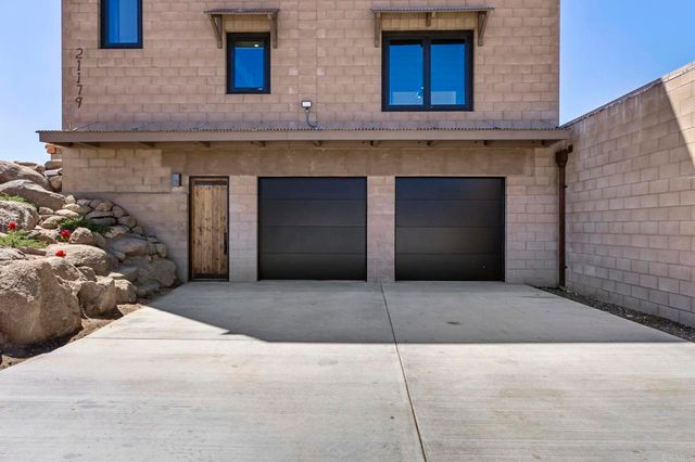 21179 Sutherland Dam Road, Ramona, CA 92065