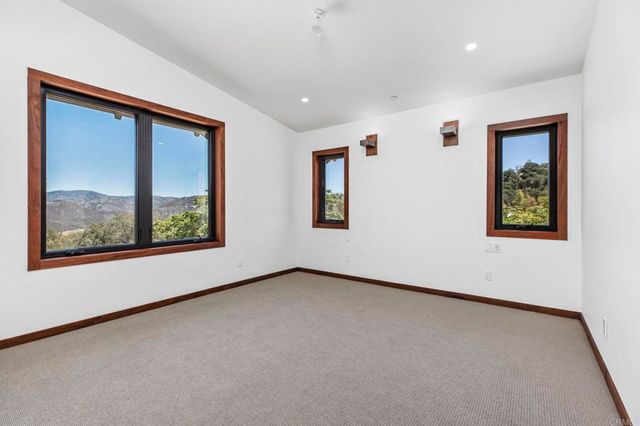 21179 Sutherland Dam Road, Ramona, CA 92065