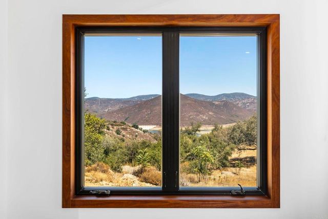 21179 Sutherland Dam Road, Ramona, CA 92065