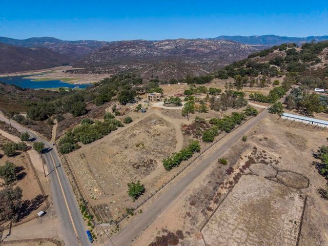 21179 Sutherland Dam Road, Ramona, CA 92065