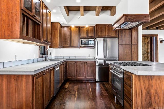 21179 Sutherland Dam Road, Ramona, CA 92065