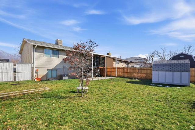 948 S 250 E, Layton, UT 84041