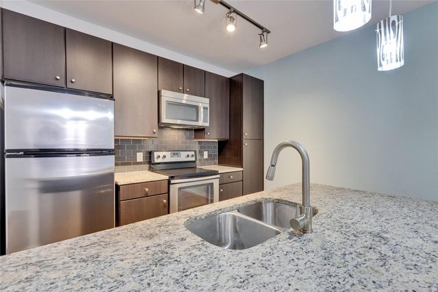1900 Barton Springs RD 3039, Austin, TX 78704