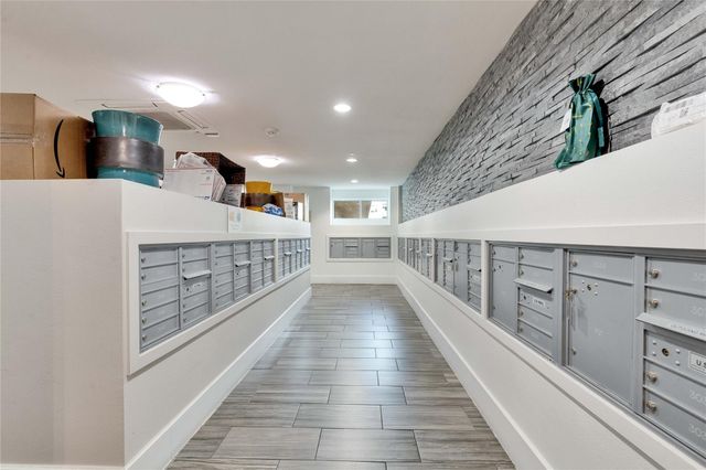 1900 Barton Springs RD 3039, Austin, TX 78704