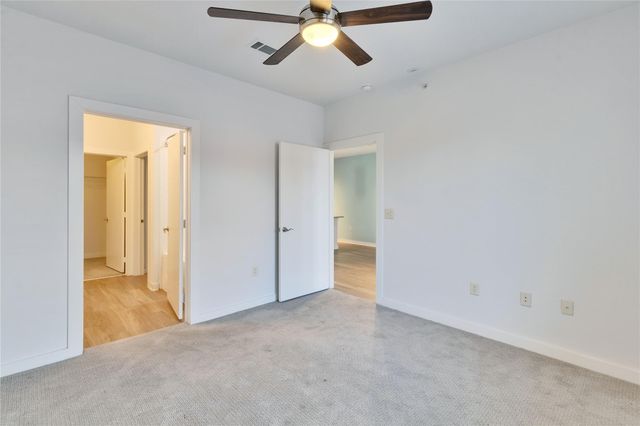 1900 Barton Springs RD 3039, Austin, TX 78704