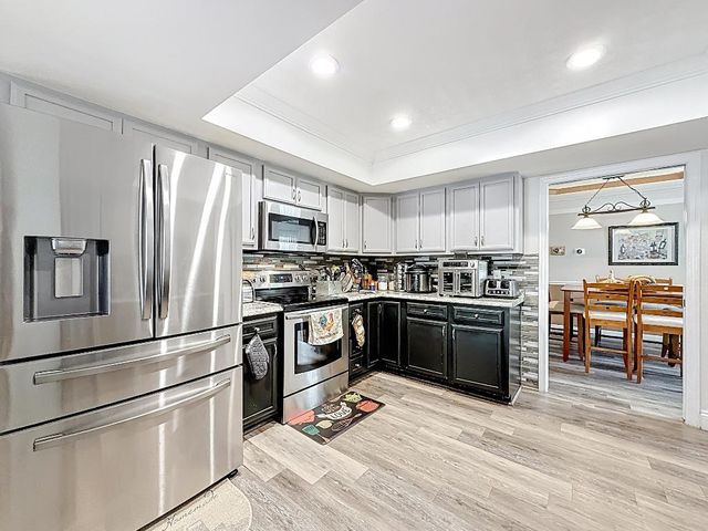 189 NE Caprona Avenue, Port St. Lucie, Port St Lucie, FL 34983