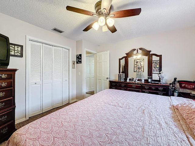 189 NE Caprona Avenue, Port St. Lucie, Port St Lucie, FL 34983