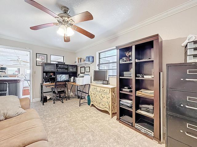 189 NE Caprona Avenue, Port St. Lucie, Port St Lucie, FL 34983