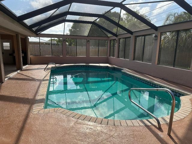 189 NE Caprona Avenue, Port St. Lucie, Port St Lucie, FL 34983