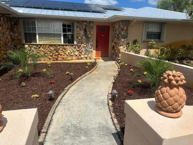 189 NE Caprona Avenue, Port St. Lucie, Port St Lucie, FL 34983