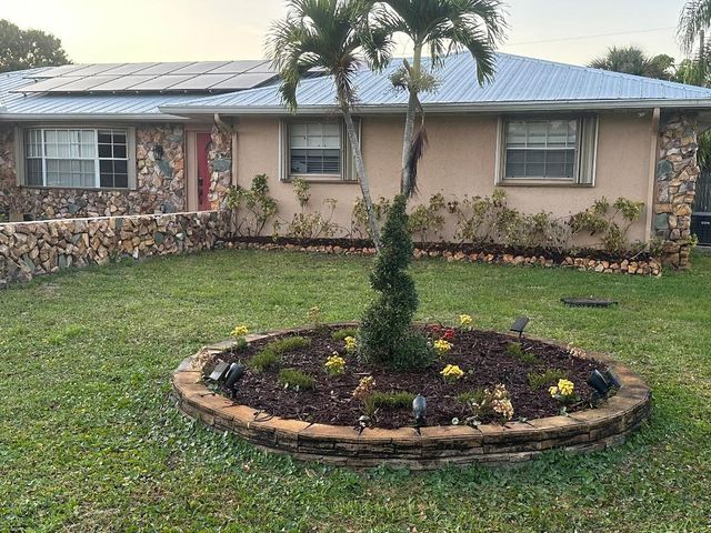 189 NE Caprona Avenue, Port St. Lucie, Port St Lucie, FL 34983