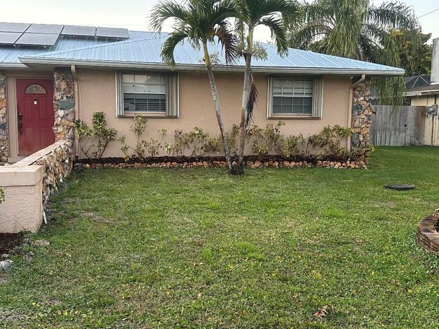 189 NE Caprona Avenue, Port St. Lucie, Port St Lucie, FL 34983