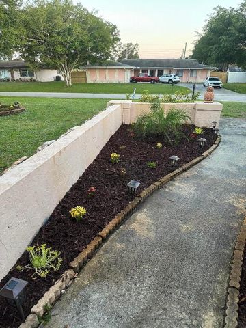 189 NE Caprona Avenue, Port St. Lucie, Port St Lucie, FL 34983