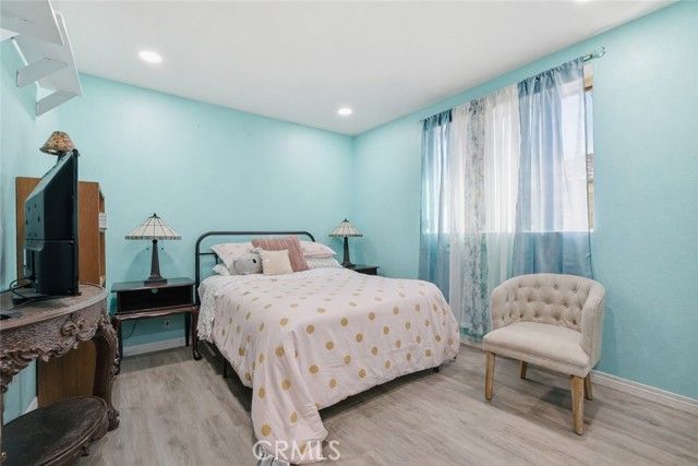 11379 Villa Del Sol, Pacoima (los Angeles), CA 91331