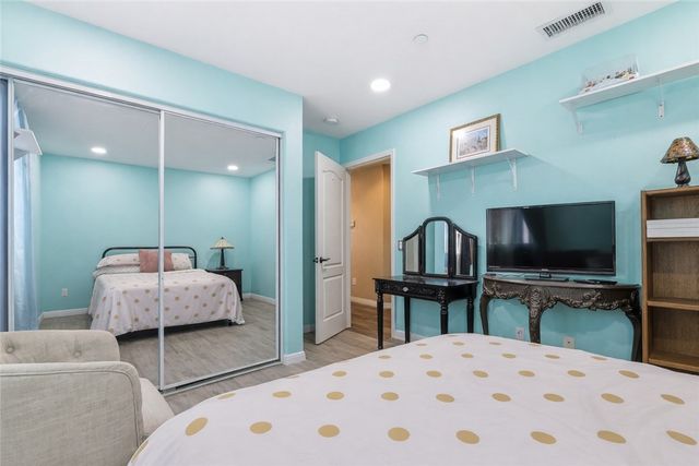 11379 Villa Del Sol, Pacoima (los Angeles), CA 91331