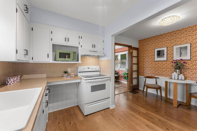 3024 Texas Avenue S, Saint Louis Park, MN 55426
