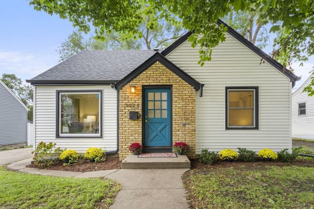 3024 Texas Avenue S, Saint Louis Park, MN 55426