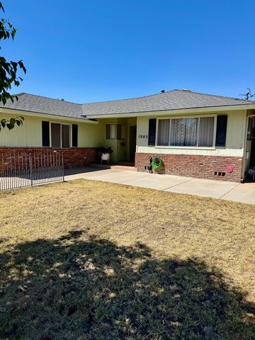 1005 Pasadena Lane, Modesto, CA 95350