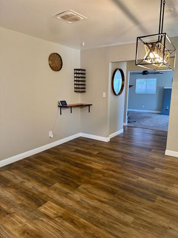 1005 Pasadena Lane, Modesto, CA 95350